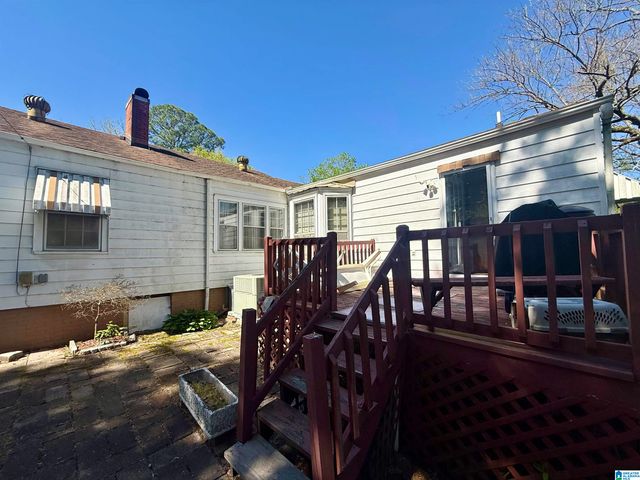 129 10TH STREET S, Bessemer, AL 35020