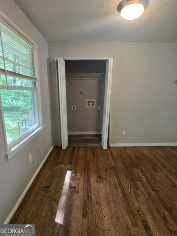 3120 Lone Oak Avenue SW, Atlanta, GA 30354