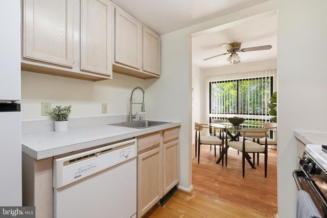 2020 CAMBRIDGE DR, Crofton, MD 21114