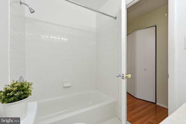 2020 CAMBRIDGE DR, Crofton, MD 21114