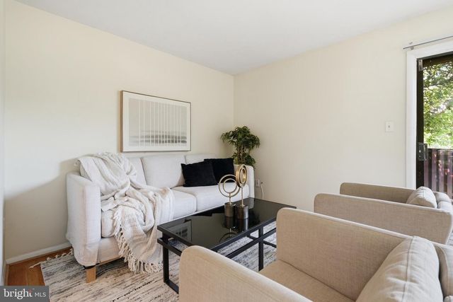 2020 CAMBRIDGE DR, Crofton, MD 21114