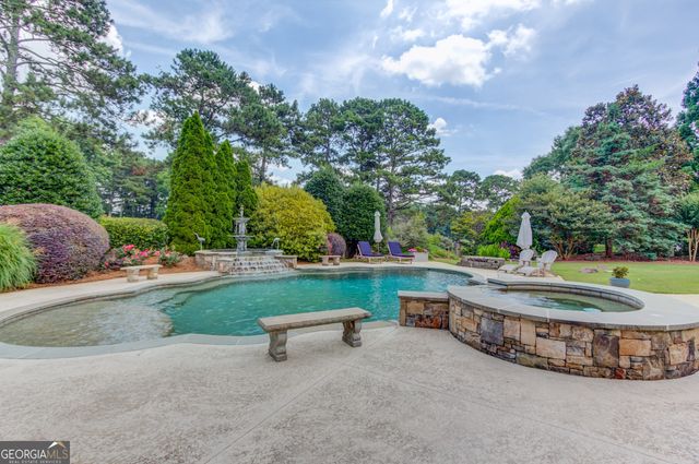 1905 Kathy Whitworth Drive, Braselton, GA 30517