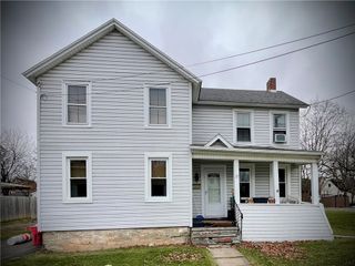 17 Grove Avenue, Auburn, NY 13021