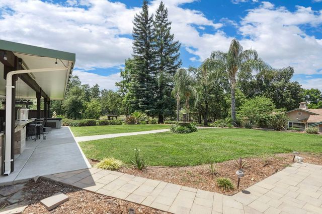 5407 Butler Rd, Penryn, CA 95663