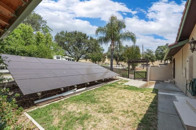 5407 Butler Rd, Penryn, CA 95663