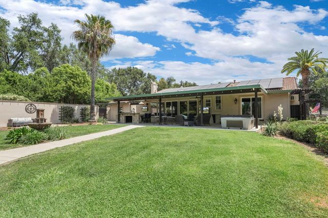 5407 Butler Rd, Penryn, CA 95663