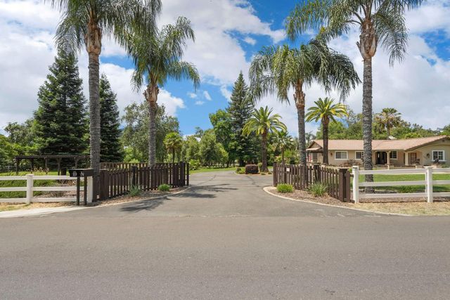 5407 Butler Rd, Penryn, CA 95663