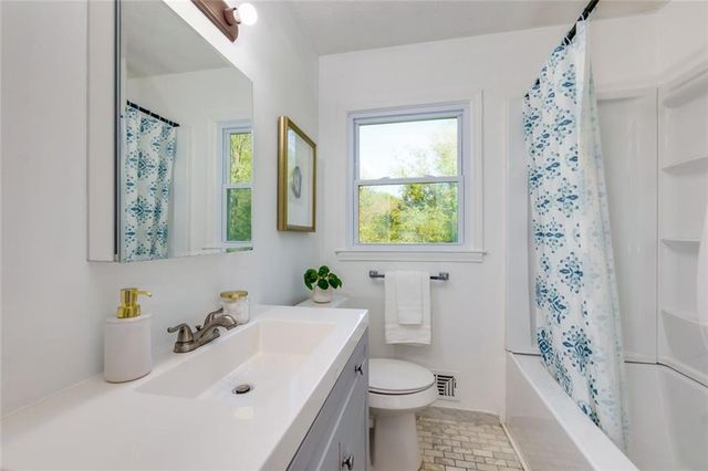 5130 Happy Hollow Road, Atlanta, GA 30360