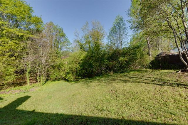 5130 Happy Hollow Road, Atlanta, GA 30360