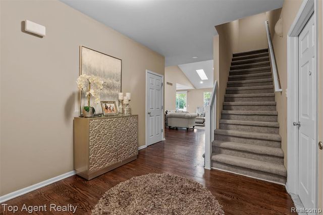 44258 Constellation Drive, Sterling Heights, MI 48314