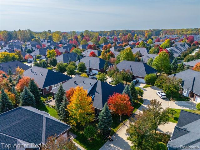 44258 Constellation Drive, Sterling Heights, MI 48314