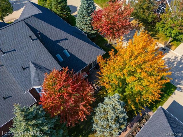 44258 Constellation Drive, Sterling Heights, MI 48314