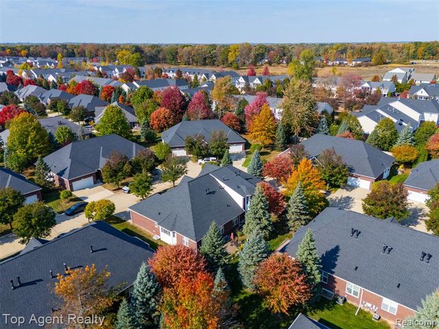 44258 Constellation Drive, Sterling Heights, MI 48314