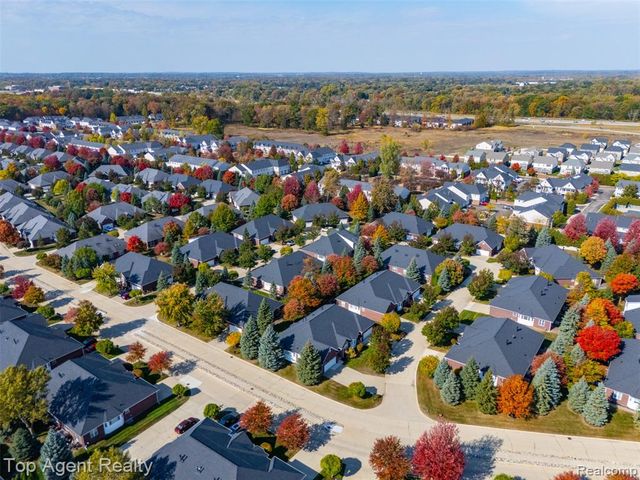 44258 Constellation Drive, Sterling Heights, MI 48314