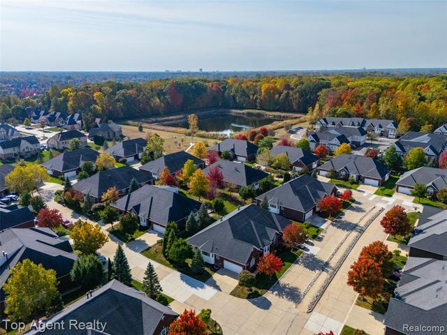 44258 Constellation Drive, Sterling Heights, MI 48314