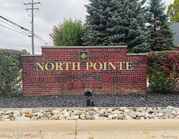 44258 Constellation Drive, Sterling Heights, MI 48314