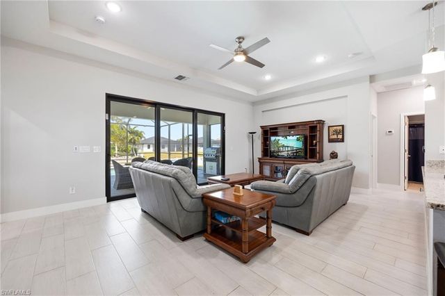 307 Gleason PKWY, Cape Coral, FL 33914