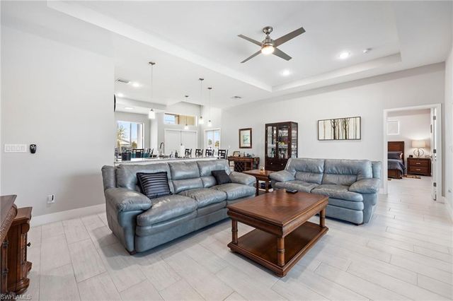 307 Gleason PKWY, Cape Coral, FL 33914