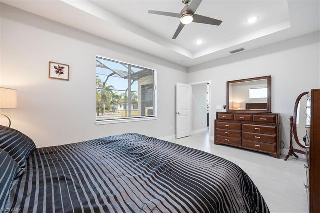 307 Gleason PKWY, Cape Coral, FL 33914