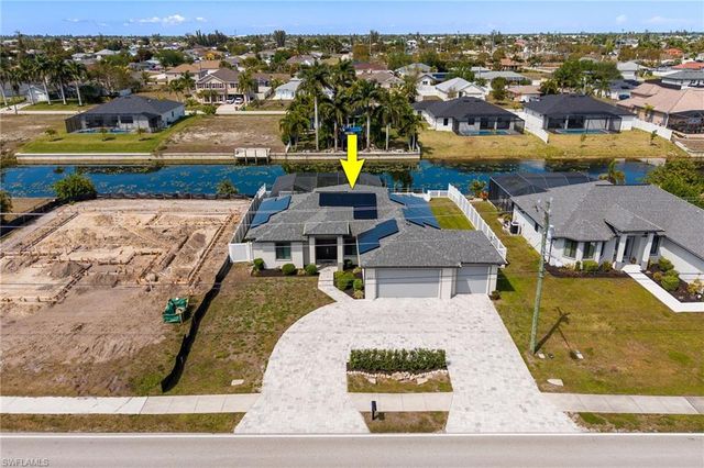 307 Gleason PKWY, Cape Coral, FL 33914