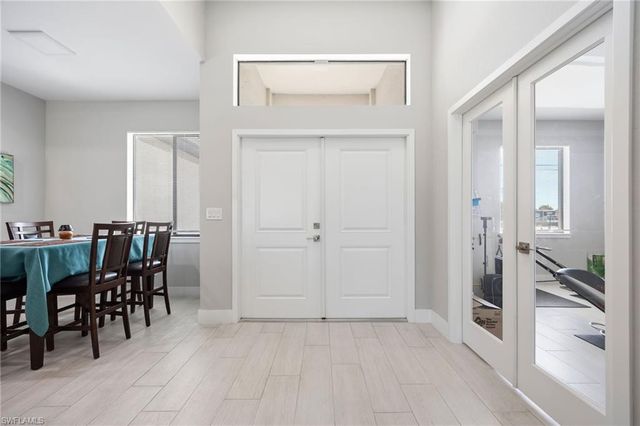 307 Gleason PKWY, Cape Coral, FL 33914