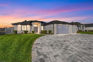 307 Gleason PKWY, Cape Coral, FL 33914