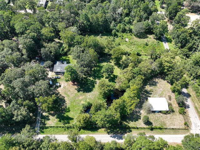 166 County Road 3707, Splendora, TX 77372