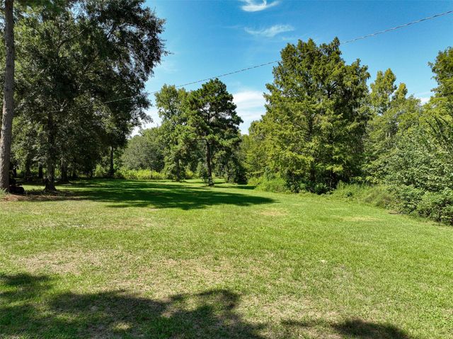 166 County Road 3707, Splendora, TX 77372