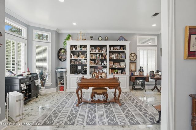 801 Woodland Pine Street, Flowood, MS 39232