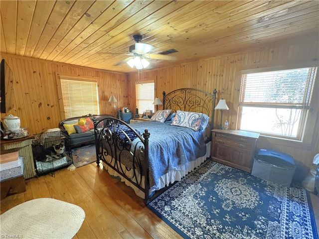 8313 Wrights Farm Lane, Summerfield, NC 27358