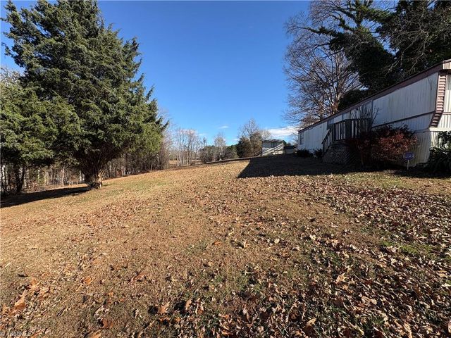 8313 Wrights Farm Lane, Summerfield, NC 27358