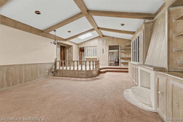 20498 Lauder Street, Detroit, MI 48235