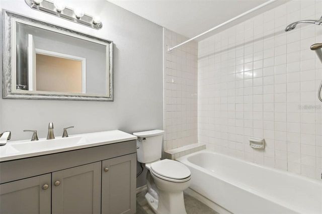 123 LOBLOLLY COURT H, Oldsmar, FL 34677