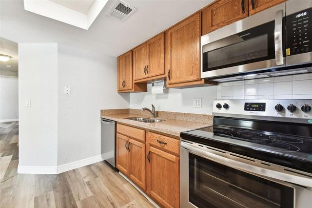 123 LOBLOLLY COURT H, Oldsmar, FL 34677