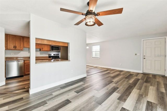 123 LOBLOLLY COURT H, Oldsmar, FL 34677