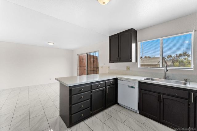 2018 Hawkins Way, Spring Valley, CA 91977