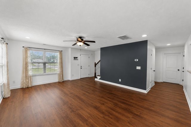1310 Plano Ct, Murfreesboro, TN 37128