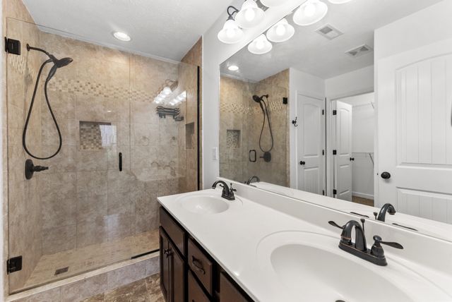 1310 Plano Ct, Murfreesboro, TN 37128
