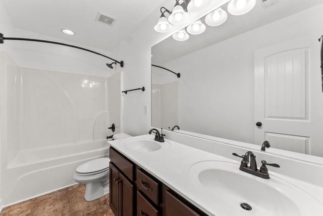1310 Plano Ct, Murfreesboro, TN 37128