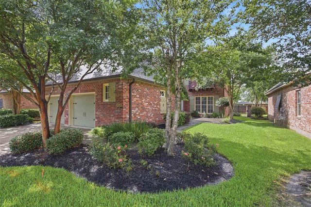 908 Chartres Street, Lake Charles, LA 70605