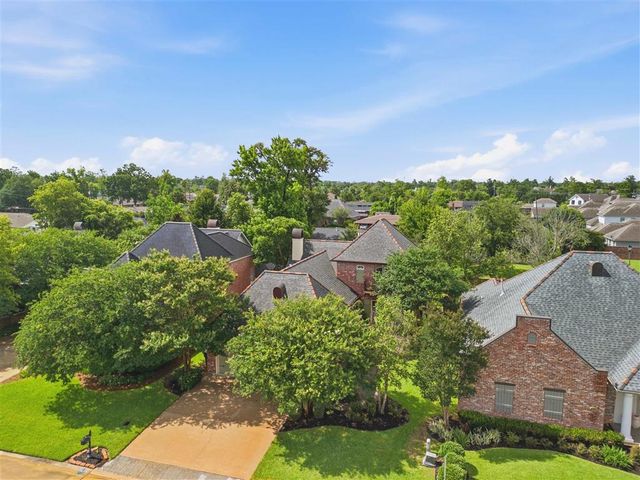 908 Chartres Street, Lake Charles, LA 70605