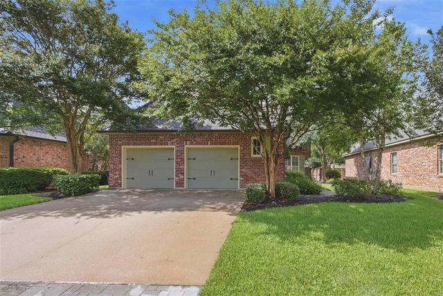 908 Chartres Street, Lake Charles, LA 70605