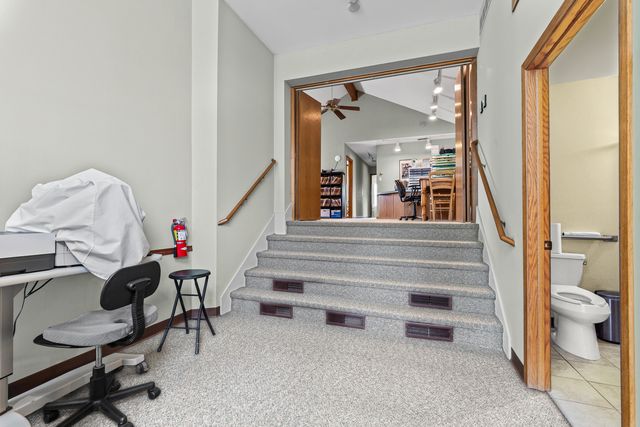 18646 Dixie Highway, Homewood, IL 60430