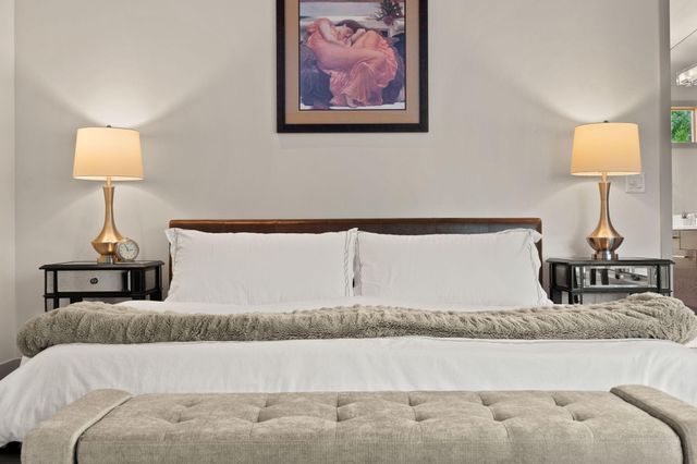 61612 Hosmer Lake Drive, Bend, OR 97702