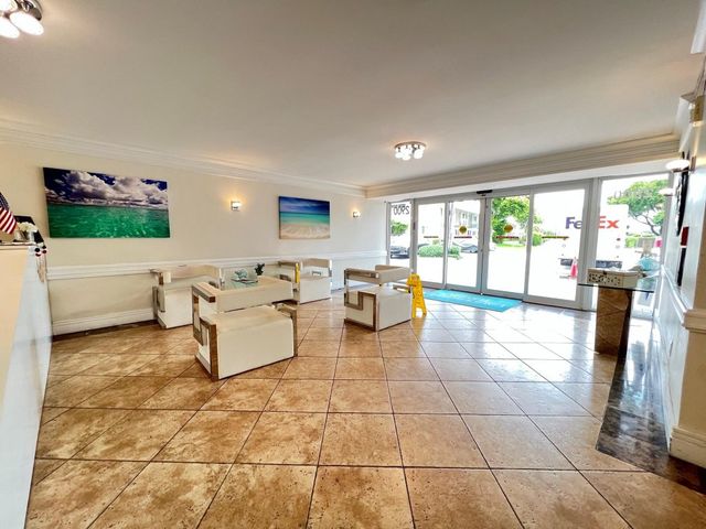 2900 NE 30th Street G-1, Fort Lauderdale, FL 33306