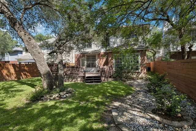 2123 MOLLYS WAY DR, San Antonio, TX 78232