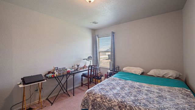 11420 E 110th Street N, Owasso, OK 74055