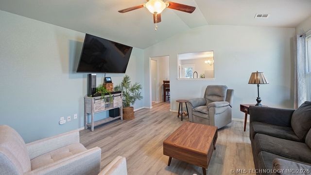 11420 E 110th Street N, Owasso, OK 74055