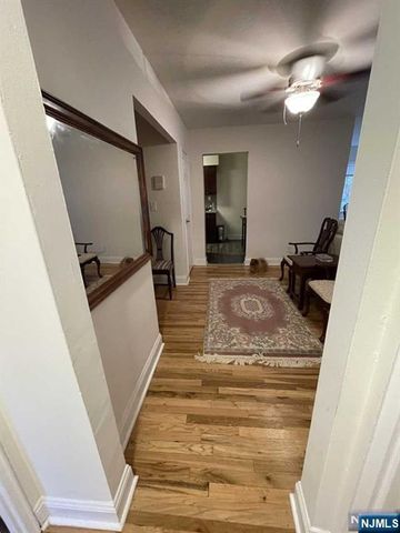 280-320 Oak Street 300 D, Ridgewood, NJ 07450