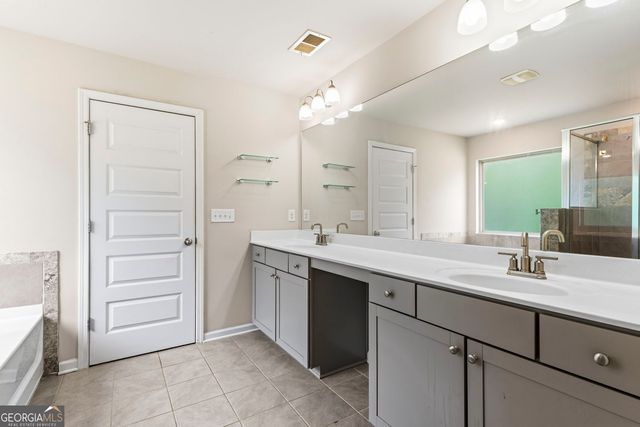 3426 Brook Rose Lane, Lithonia, GA 30038